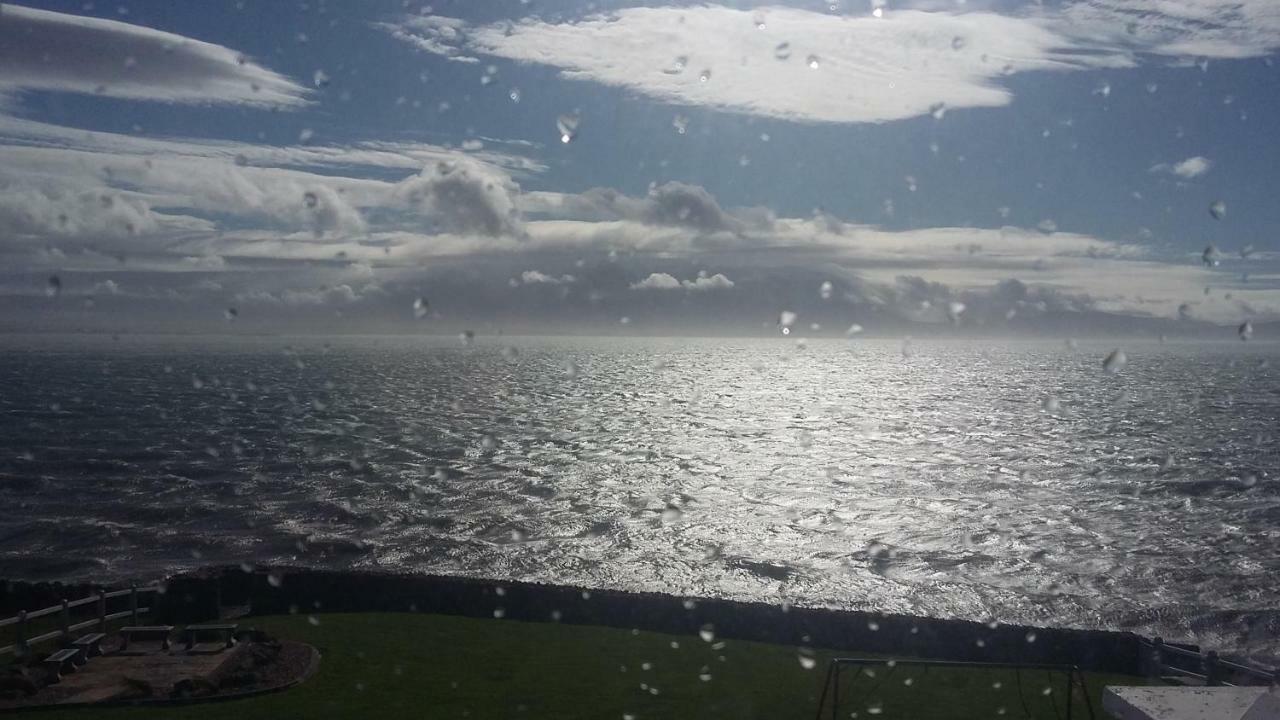 Ballyheigue Cliff Side And Sea View Apartment Room photo